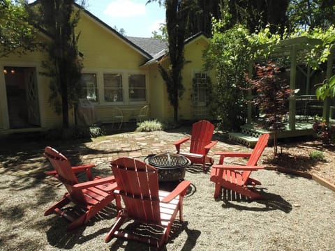 370848f8-d24d-4d02-8e0b-7183d57d1908