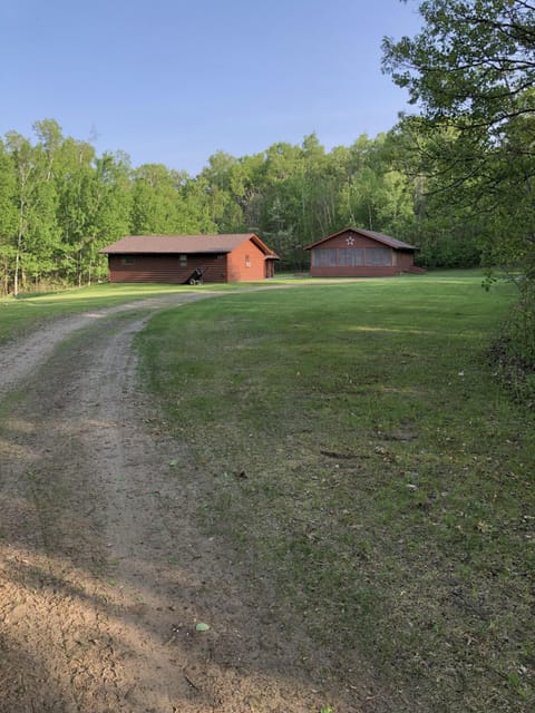 Guest house left, cabin right.