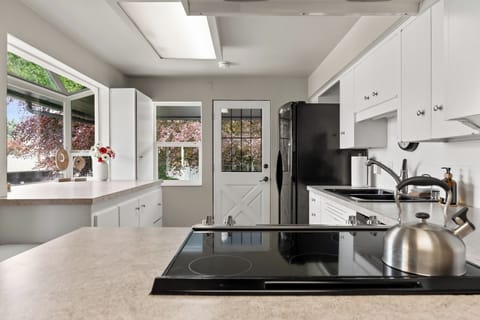 WestNineStunningViews 46