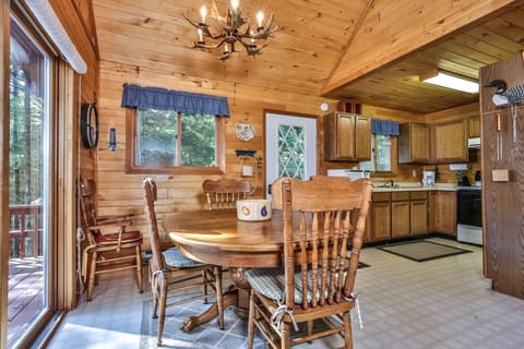 The best memories are those made around the dining table