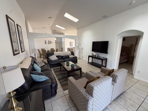 Villa, Multiple Beds, Pool Access, Pool View (Daisy's Den) | Living area | 42-inch flat-screen TV with digital channels