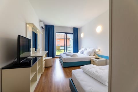 Superior Triple Room | Premium bedding, down comforters, minibar, in-room safe