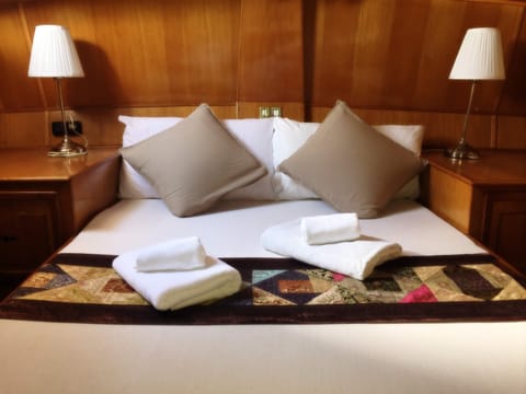 Classic Double Room, Marina View | Free WiFi