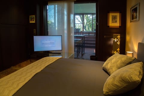 Quadruple Room, 2 Queen Beds, Connecting Rooms (202-203) | In-room safe, WiFi (free)