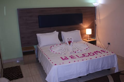 Deluxe Double Room, Garden View | In-room safe, rollaway beds, free WiFi, bed sheets