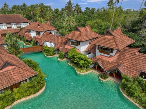 Deluxe Room, 1 King Bed (Meandering Pool Villa) | Premium bedding, minibar, in-room safe, individually furnished