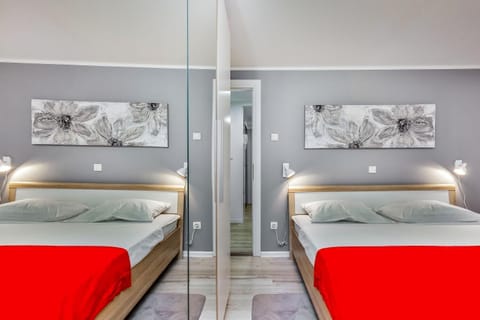 Apartment, 1 Bedroom | Soundproofing, iron/ironing board, free WiFi, bed sheets
