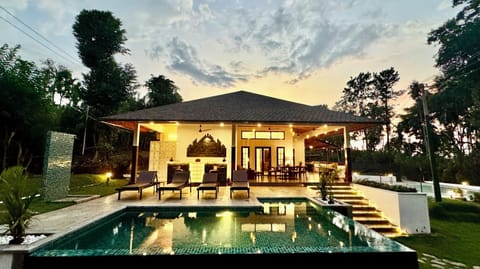 The Pool Villa at Tranquil | Premium bedding, in-room safe, individually decorated