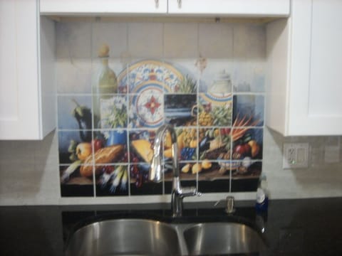 Kitchen faucet with  mosaic?