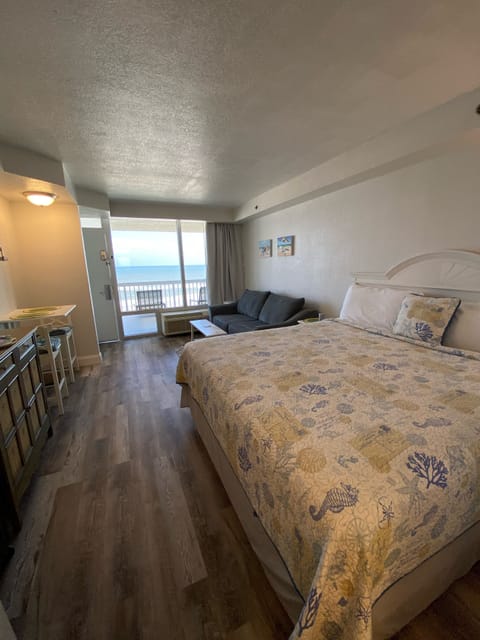4th floor oceanfront studio at the Daytona Beach Resort