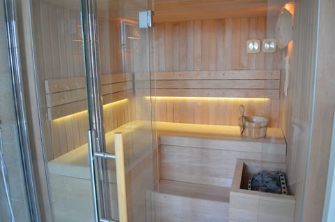 Sauna, hot tub, deep-tissue massages, Thai massages, sports massages