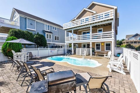 Private Pool Area