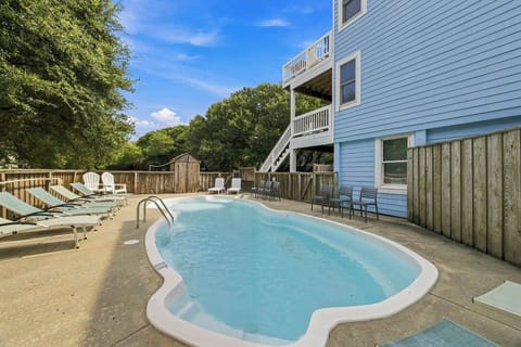 Private Pool Area