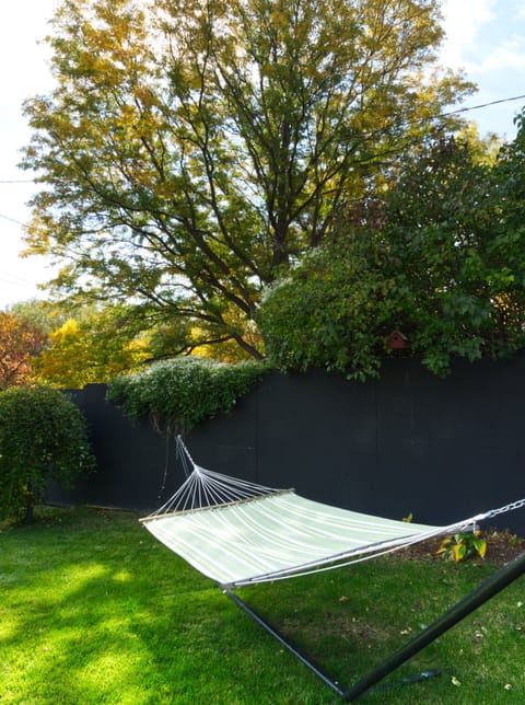 Lounge on the hammock
