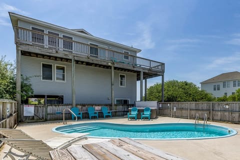 Private Pool Area