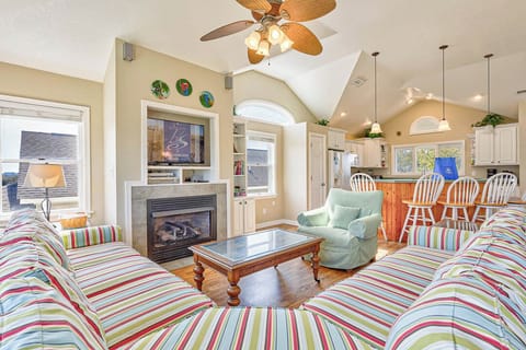 Top-Level Living Room with Deck Access