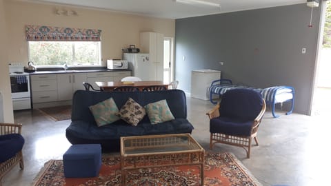 living area very spacious 