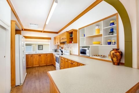 Spacious fully equipped kitchen
