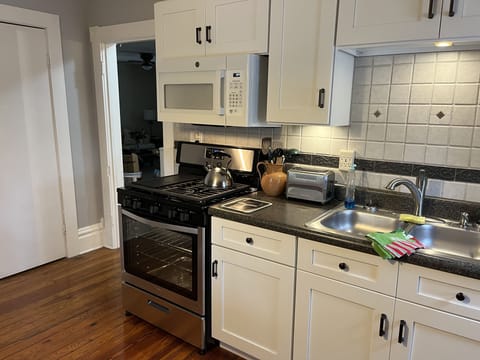 Fully equipped kitchen.  Everything you need. 

