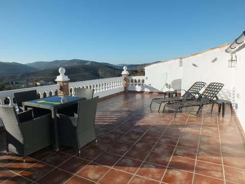 Kayenne 1 private roof terrace.