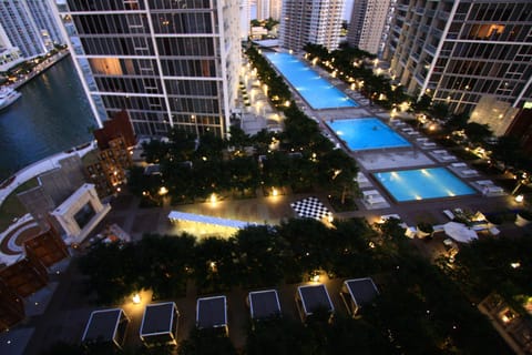 300 foot pool divided in to a wading, a thermal Hot tub and Olympic pool