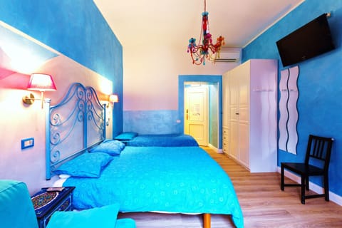 Classic Triple Room | Egyptian cotton sheets, down comforters, memory foam beds, in-room safe