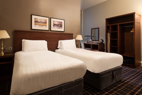 Double or Twin Room | In-room safe, desk, iron/ironing board, free WiFi