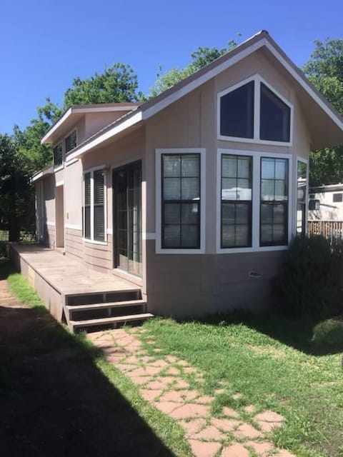 Tiny home, but big enough to comfortably sleep 4.