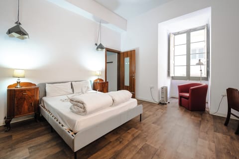 Apartment, 2 Bedrooms | Iron/ironing board, cribs/infant beds, free WiFi, bed sheets