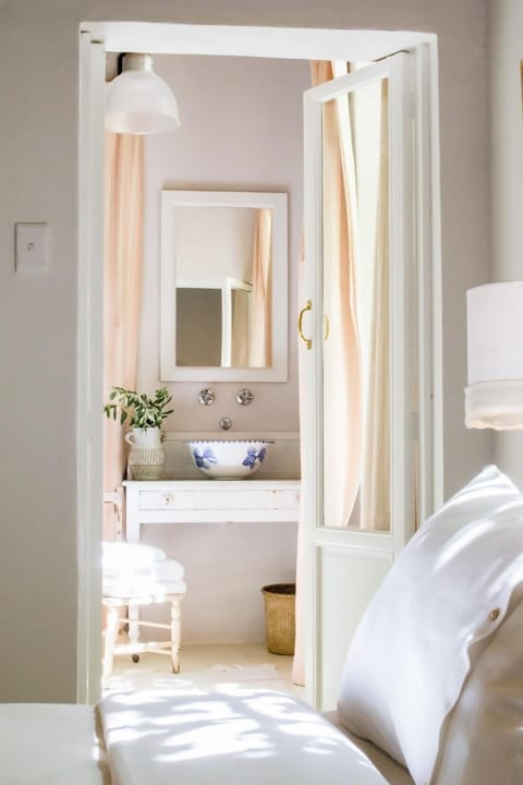 Free toiletries, hair dryer, towels, soap