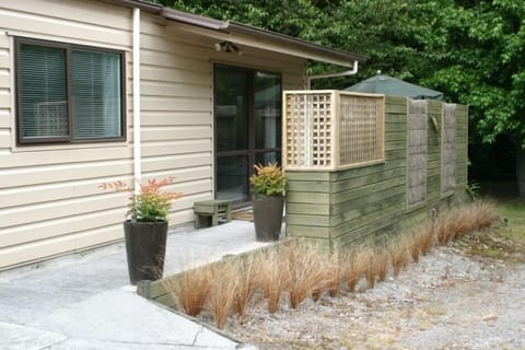Frontage of the Cottage