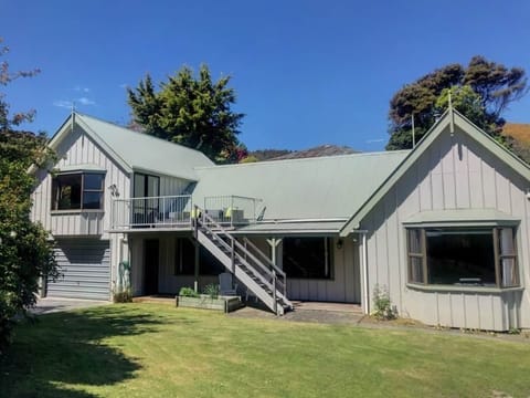 Front of house - plenty of room for parking or play