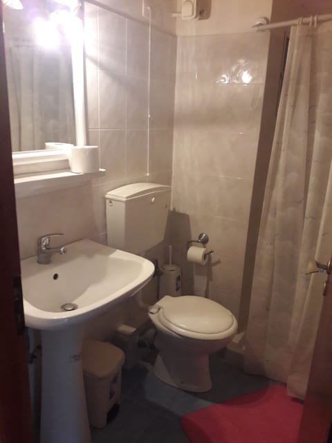 Basic Twin Room | Bathroom | Deep soaking tub, hair dryer, towels, soap