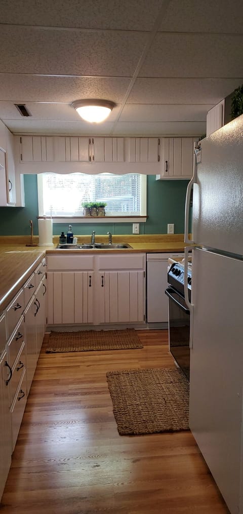 Fully stocked Kitchen with lots of counter space. 