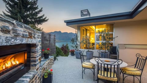Courtyard with outdoor fire