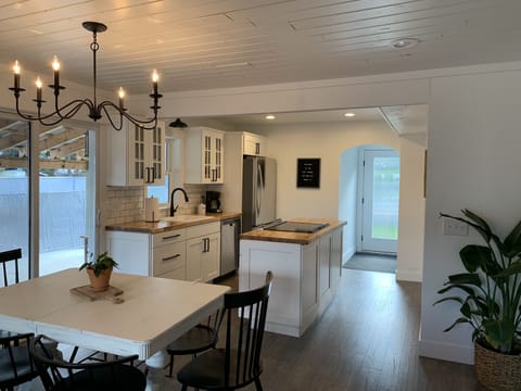 Spacious Kitchen & Dining Area