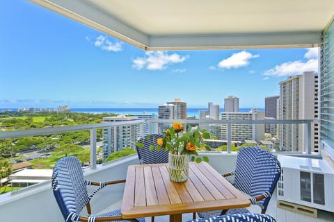 Beautiful Ocean Views!  Time to Relax!