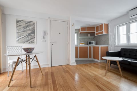 Living Room (1)