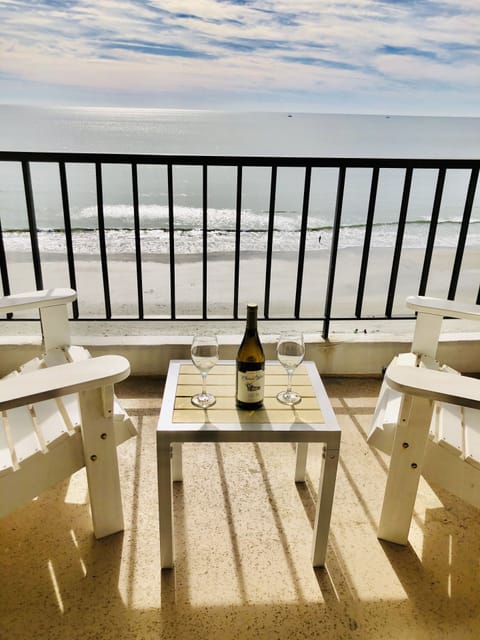 The view is breathtaking, great for coffee or wine, morning or evening.
