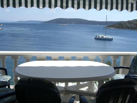Apartment (A1) | Water view