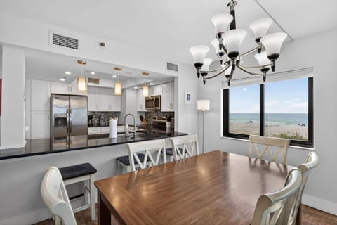 Open kitchen & dining layout creates an easy flow for gathering & entertaining.