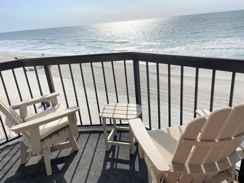  At daylight, listen to the tide's ebb and flow while watching birds & dolphins.