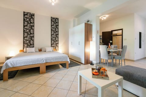 Apartment (A2) | Living room