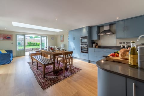 Ground floor: Open-plan dining area