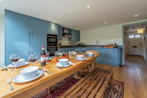 Ground floor: Charming kitchen with seating for eight