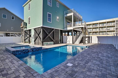 Murrells Inlet Vacation Rental | 6BR | 5BA | 2,600 Sq Ft | Stairs Required