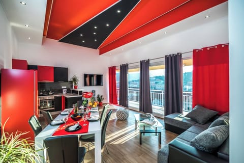 Apartment (Apartments Sunshine Home - Two Bedroo) | Living room | 20-inch flat-screen TV with cable channels, TV