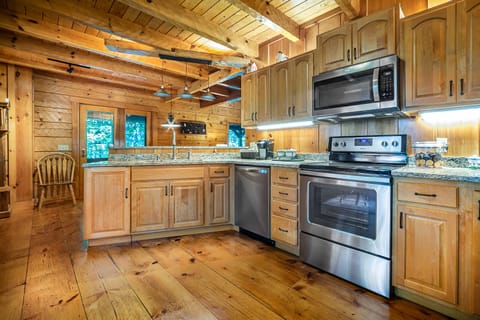 Full kitchen. dishwasher, range, oven, microwave. Full size fridge with icemake