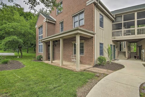 Mercersburg Vacation Rental | 4BR | 3BA | 1,984 Sq Ft | Stairs to Access