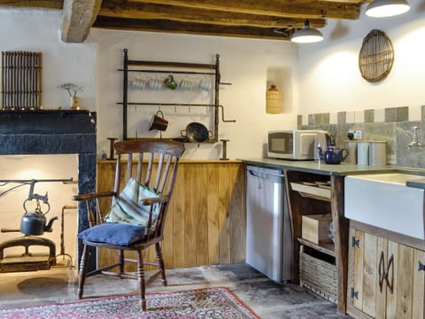 Stone floors throughout the ground floor | Springlea Cottage, Deanscales, near Cockermouth